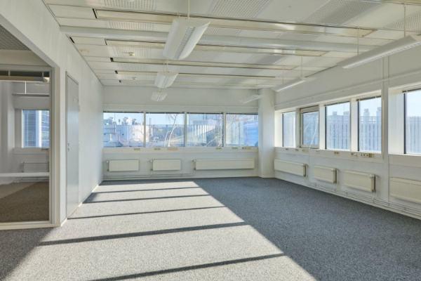 Lent&auml;j&auml;ntie 3, Vantaa, 868 m&sup2; toimisto