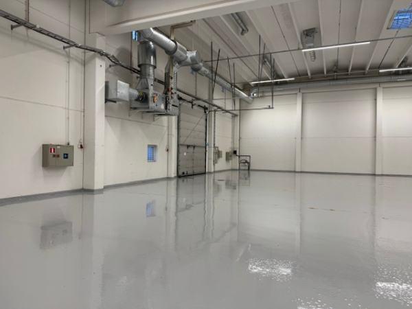 Kyl&auml;np&auml;&auml;ntie 4 A, Vantaa, 5165 m&sup2; varasto, tuotanto