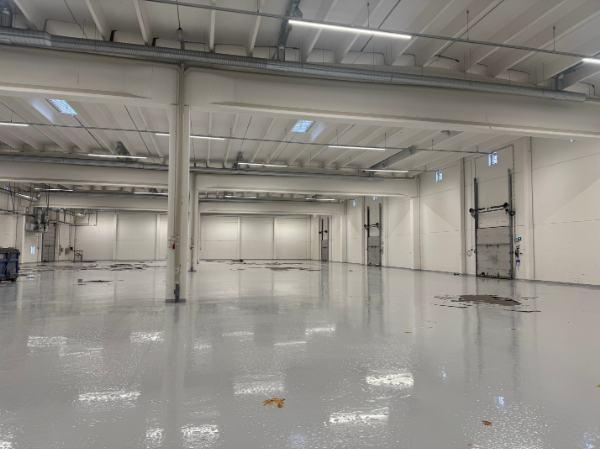 Kyl&auml;np&auml;&auml;ntie 4 A, Vantaa, 5165 m&sup2; varasto, tuotanto
