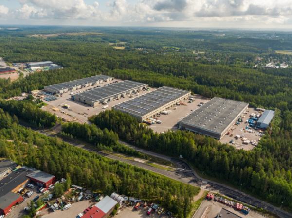 Juvan Teollisuuskatu 25, Espoo, 1329 m&sup2; varasto, toimisto