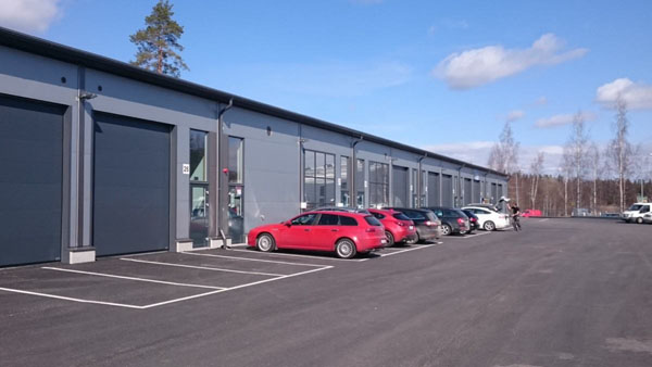 Koskelonkuja 1, Espoo, 98 m&sup2; tuotanto, varasto, autotalli/-halli