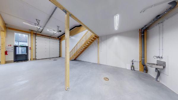 Koskelonkuja 1, Espoo, 393 m&sup2; tuotanto, varasto, autotalli/-halli