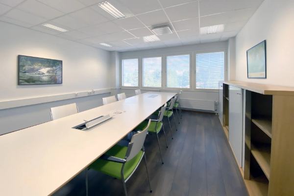 Pieni teollisuuskatu 2, Espoo, 1000 m&sup2; tuotanto, varasto, toimisto
