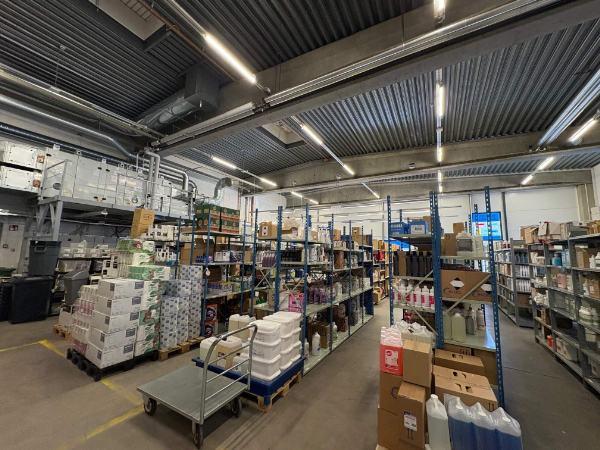 Hyttitie 8, Helsinki, 632 m&sup2; varasto, tuotanto, liiketila