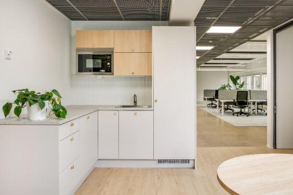 Vilhonvuorenkatu 12, Helsinki, 278 m&sup2; toimisto