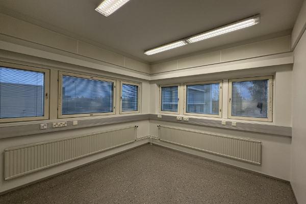 Niittyvillankuja 4, Vantaa, 121 m&sup2; toimisto