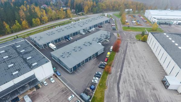 Koskelonkuja 1, Espoo, 98 m&sup2; tuotanto, varasto, autotalli/-halli